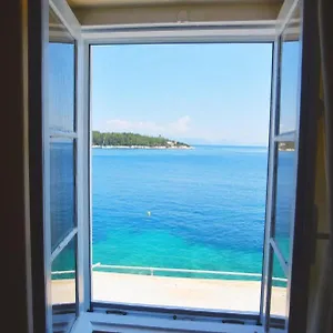 Efi's By The Sea Holiday home