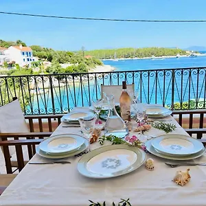 Paradise House Apart2, 5min Walking Distance To Center Apartment